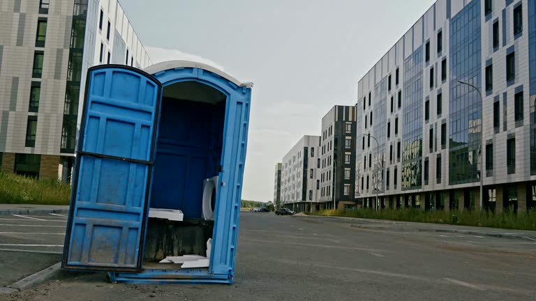 Best Restroom Trailer for Weddings  in Ocean Shores, WA